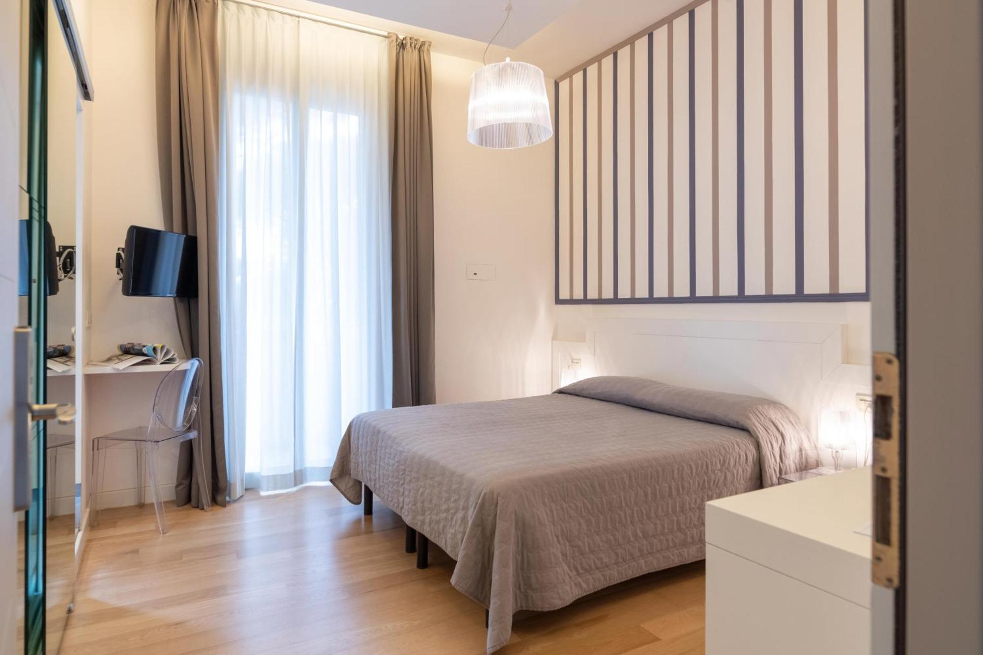 Perla Verde Hotel Milano Marittima Dış mekan fotoğraf