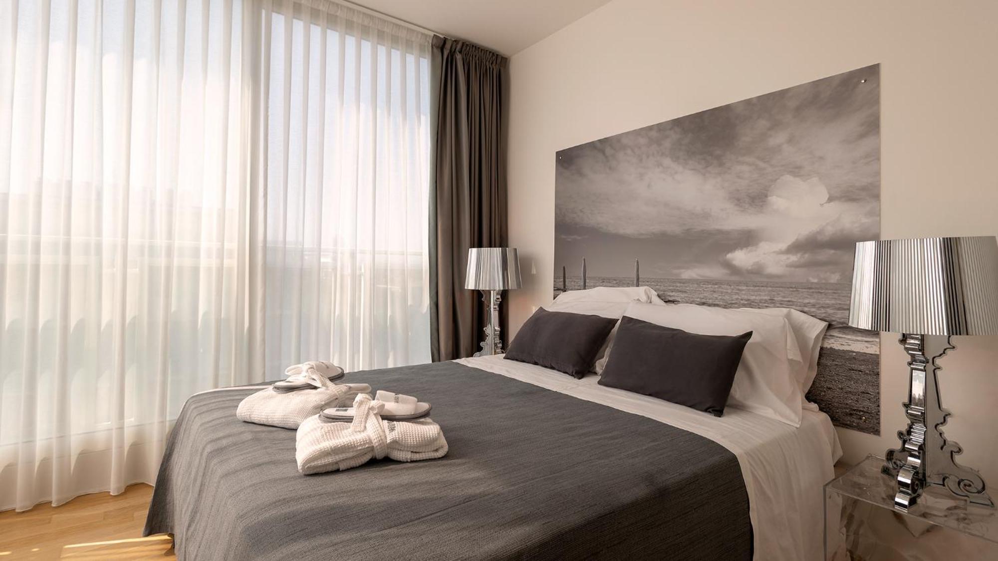 Perla Verde Hotel Milano Marittima Dış mekan fotoğraf