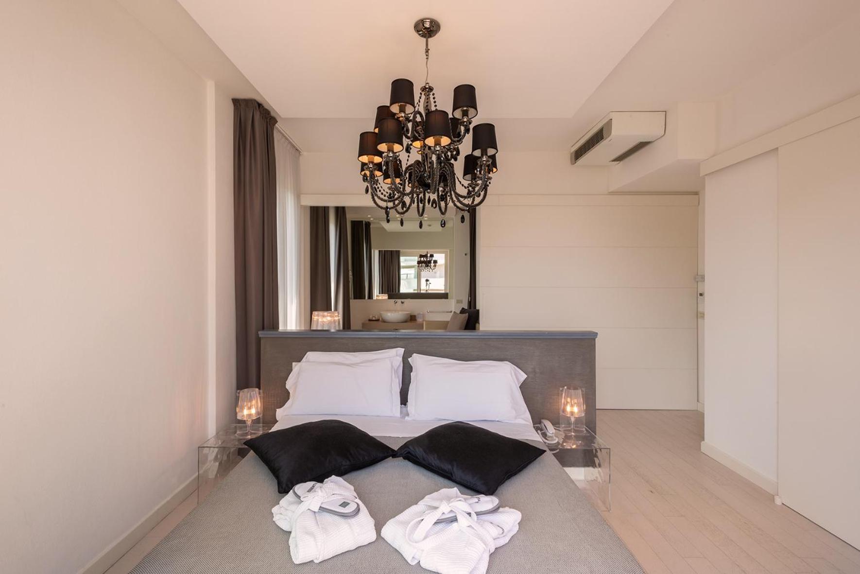Perla Verde Hotel Milano Marittima Dış mekan fotoğraf
